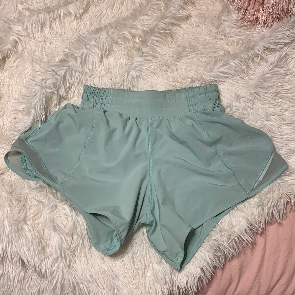 Lululemon hotty hot shorts